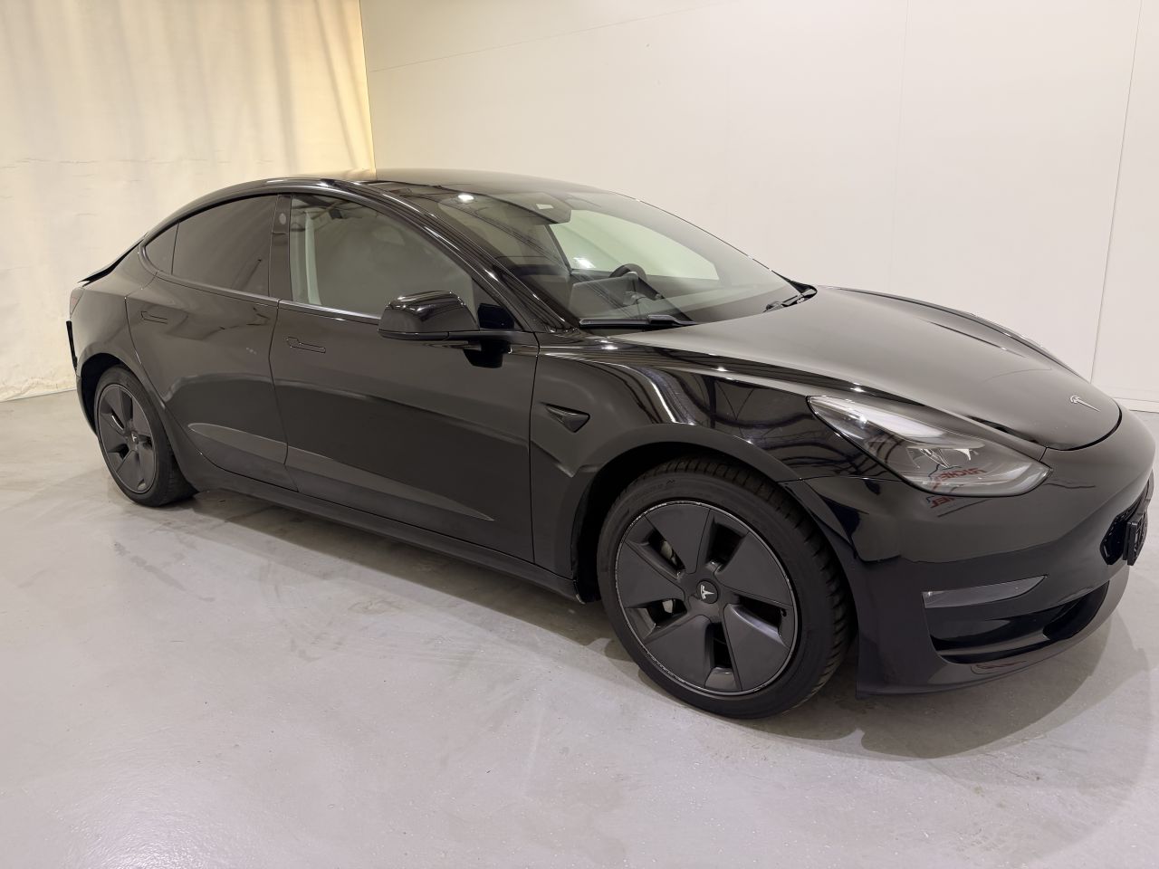 Tesla Model 3 Long Range Dual AWD 258kw · 2021