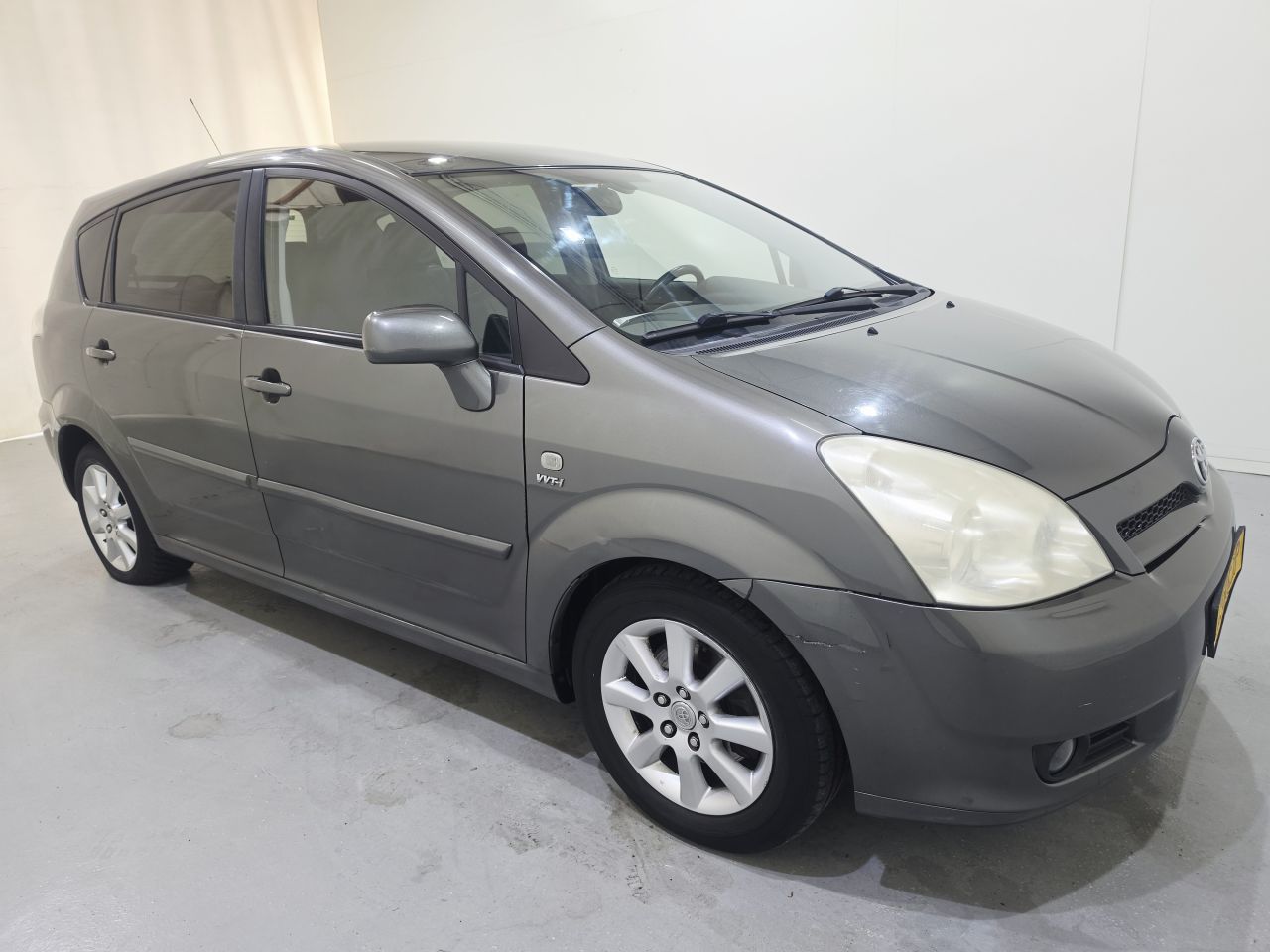 Toyota Corolla Verso 1.8 VVT-I Luna 7.P AUT LEDER · 2005