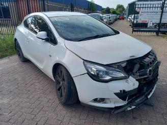 Démontage voiture Opel Astra Astra J GTC (PD2/PF2), Hatchback 3-drs, 2011 / 2018 1.4 Turbo 16V ecoFLEX 120 2014/7