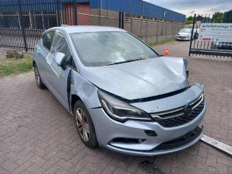 Auto da rottamare Opel Astra Astra K, Hatchback 5-drs, 2015 / 2022 1.4 Turbo 16V 2016/9