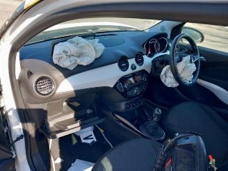 Opel Adam Adam, Hatchback 3-drs, 2012 / 2019 1.4 16V picture 10