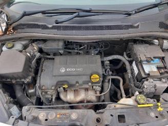 Opel Corsa-E Corsa E, Hatchback, 2014 1.4 16V picture 9