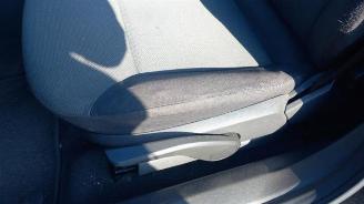 Opel Astra Astra H SW (L35), Combi, 2004 / 2010 1.6 16V Twinport picture 12