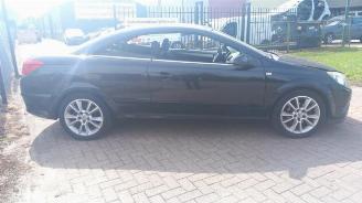 Opel Astra Astra H Twin Top (L67), Cabrio, 2005 / 2010 1.8 16V picture 7