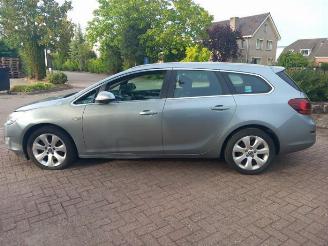 Opel Astra Astra J Sports Tourer (PD8/PE8/PF8), Combi, 2010 / 2015 1.7 CDTi 16V picture 4