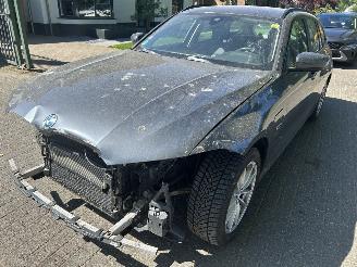 Coche accidentado BMW 3-serie 320e Touring xDrive Business Automaat 2021/11