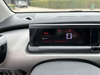 Citroën C4 cactus 1.2 Pure Tech Shine picture 14