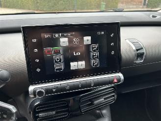 Citroën C4 cactus 1.2 Pure Tech Shine picture 15