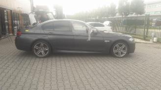 BMW 5-serie 2014 BMW 520D M-sport picture 3