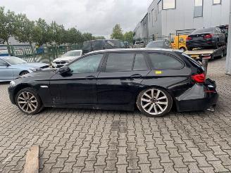 BMW 5-serie 2011 BMW 520D picture 3