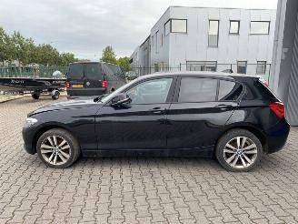 BMW 1-serie 2017 BMW 118I picture 3
