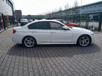 BMW 3-serie 2014 BMW 320D M-pakket picture 2