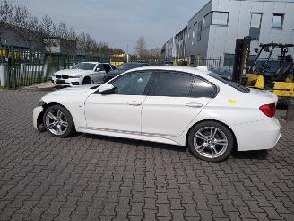 BMW 3-serie 2014 BMW 320D M-pakket picture 3