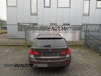 Coche siniestrado BMW 3-serie  2014