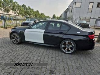 BMW M5 M5 (F10), Sedan, 2011 / 2016 4.4 V8 32V TwinPower Turbo picture 2