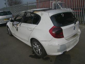 BMW 1-serie 118 picture 4