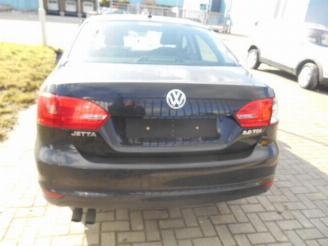 Volkswagen Jetta  picture 2