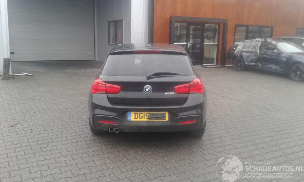 BMW 1-serie 2015 BMW 125I Msport