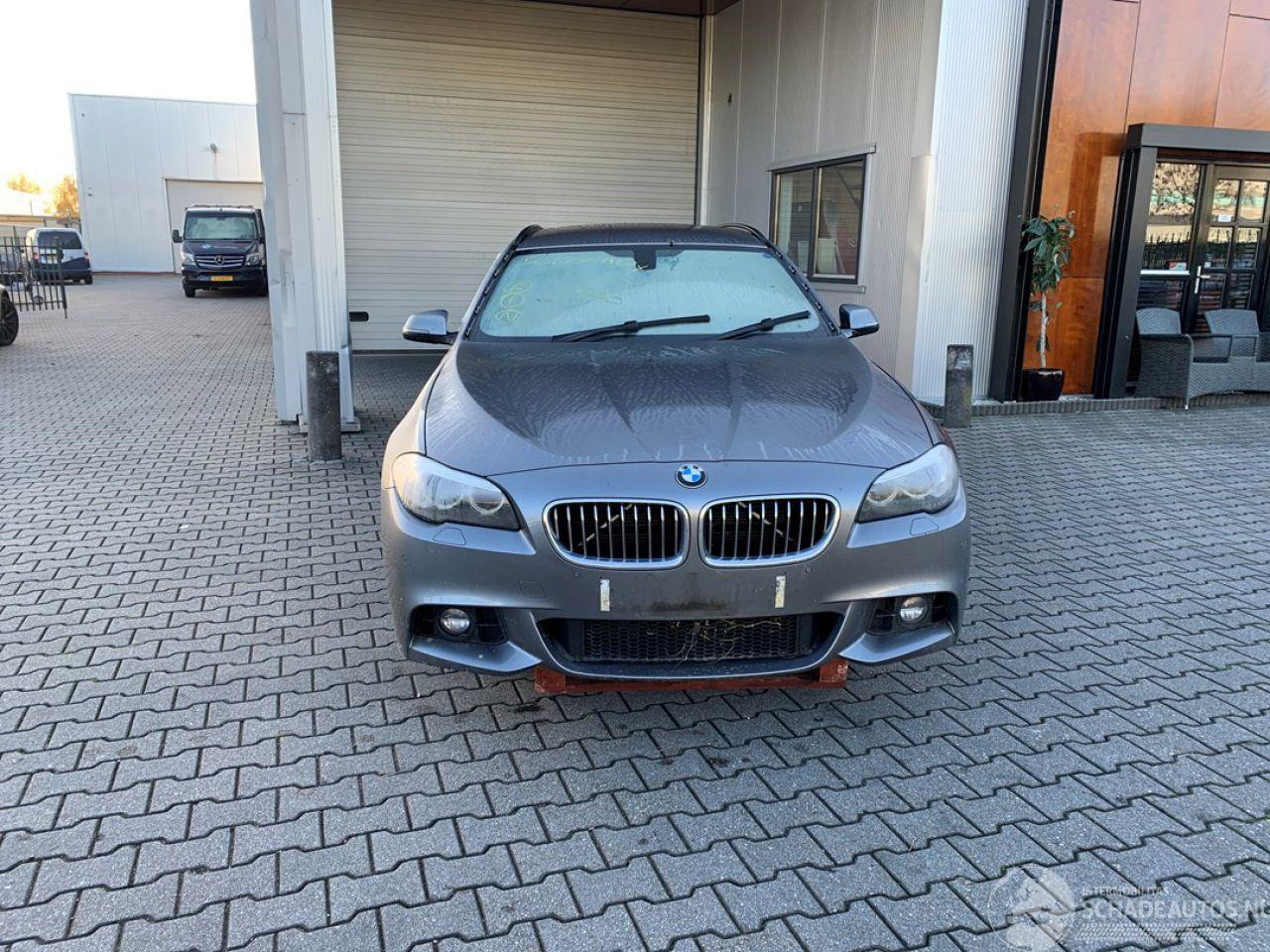BMW 5-serie 2014 BMW 520D M-sport