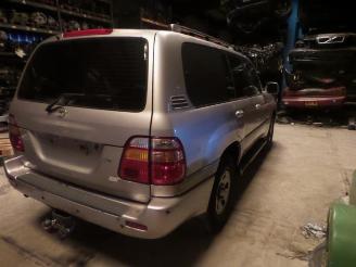 Toyota Landcruiser Land Cruiser 100 (J10), Terreinwagen, 1998 / 2008 4.2 TDI 100 24V picture 4