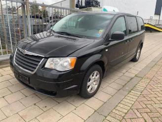 Chrysler Grand-voyager  picture 2
