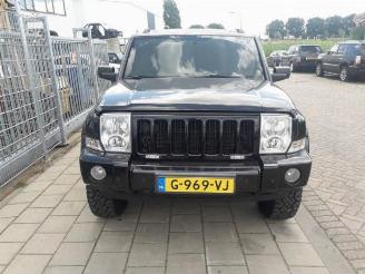 Uttjänta bilar auto Jeep Commander  2006/0