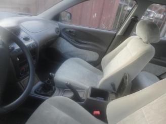Daewoo Laganza 2.0 16v picture 3