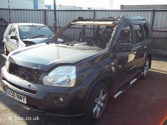 Nissan X-Trail 2.0 dc i picture 1