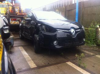 Renault Clio Estate   1.5 DCI picture 2