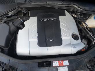Audi A8 3.0  TDI picture 2