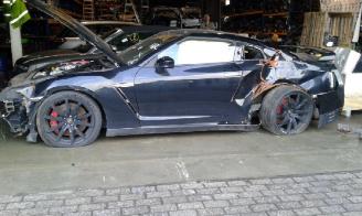 Nissan GT-R 3.8 picture 1