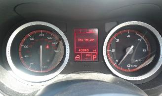 Alfa Romeo 159 2.4  JTDM picture 18