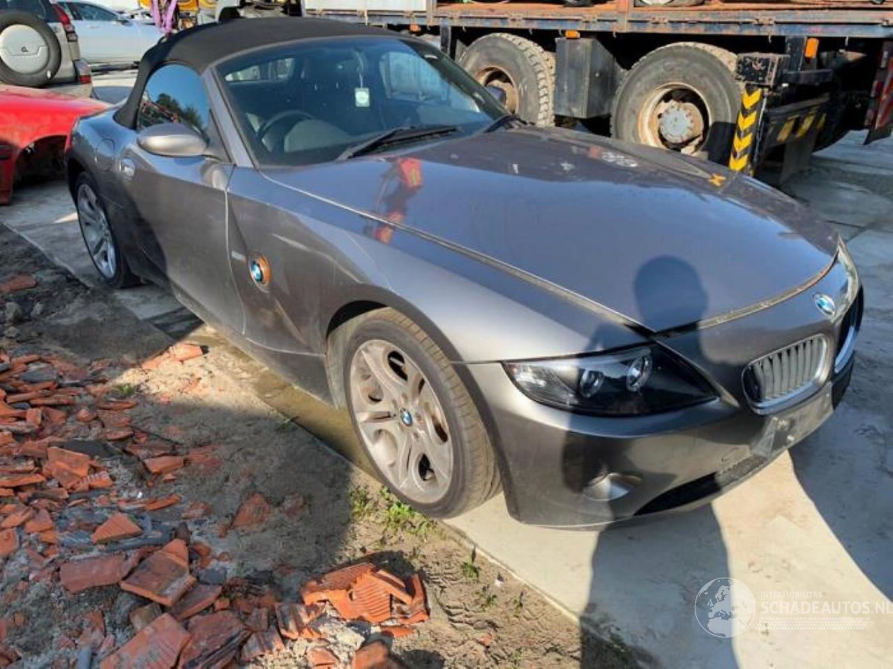 BMW Z4 Z4 Roadster (E85), Cabrio, 2002 / 2009 2.5 24V