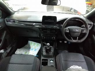 Ford Focus  picture 13