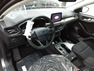 Ford Focus  picture 14