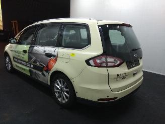 Ford Galaxy  picture 32