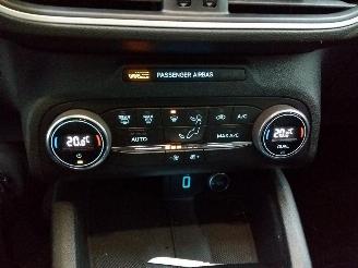 Ford Focus  picture 8