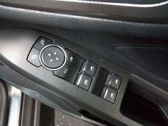 Ford Focus  picture 23
