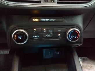 Ford Focus  picture 5