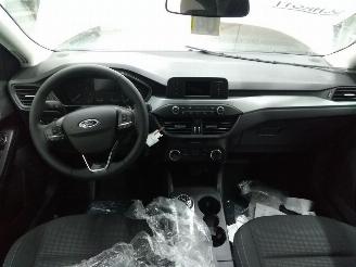 Ford Focus  picture 4