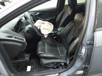 Ford Focus  picture 3
