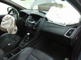 Ford Focus  picture 23