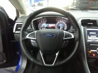 Ford Mondeo  picture 21