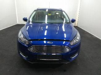 Ford Focus  picture 3