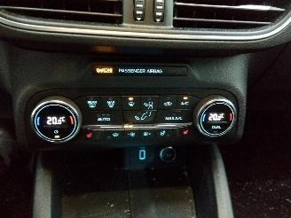 Ford Focus ACTIVE picture 5