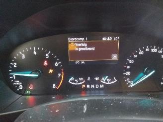 Ford Focus ACTIVE picture 3