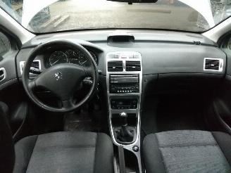 Peugeot 307  picture 3