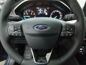 Ford Focus  picture 4
