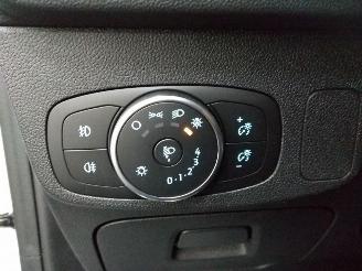 Ford Focus  picture 32