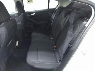 Ford Focus  picture 21